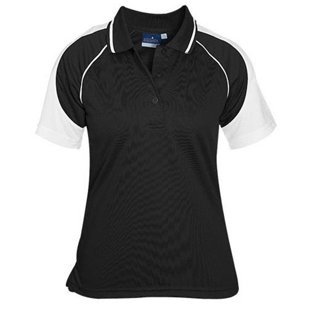 Toronto Ladies Golfer  - Green