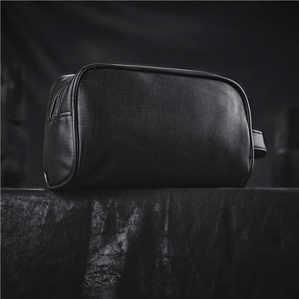 Claska Toiletry Bag