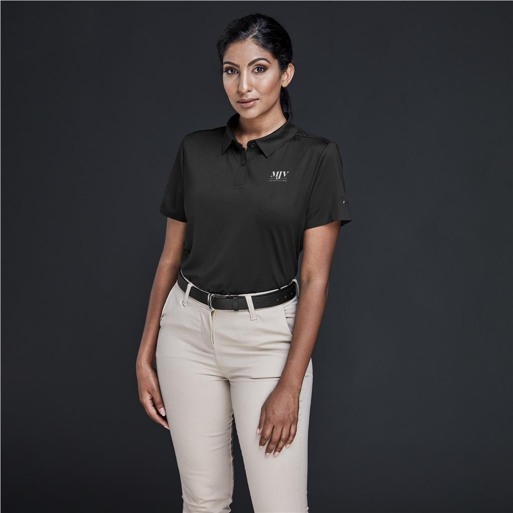 Ladies  Questana Seamless Golf Shirt