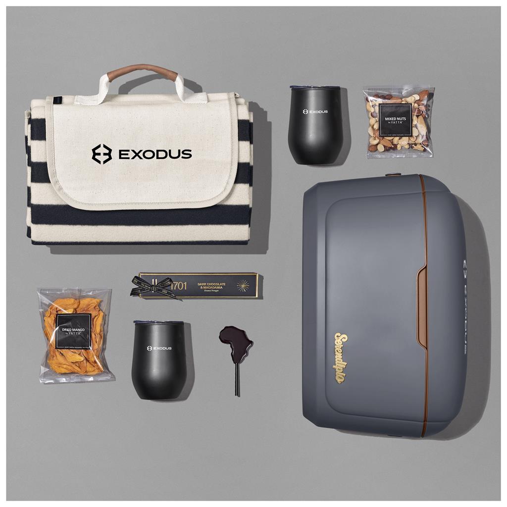 Outdoor Indulgence Hamper