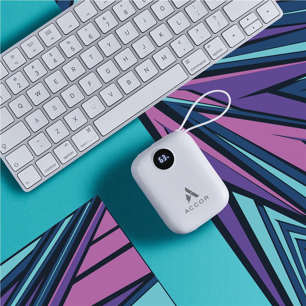 Stellar Fast Charge 22.5W Power Bank - 10000mAh