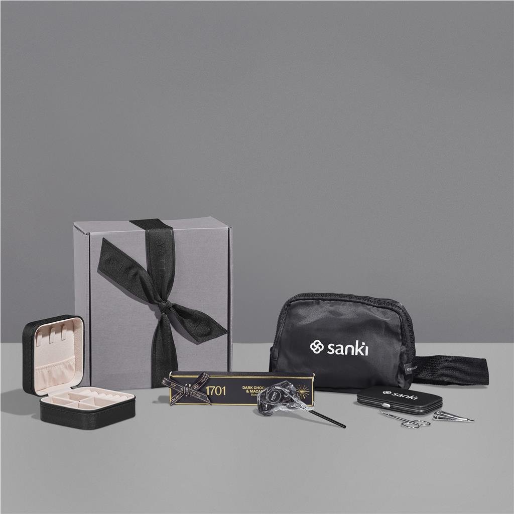 Pretty Perks Hamper BLACK - Ladies Hampers